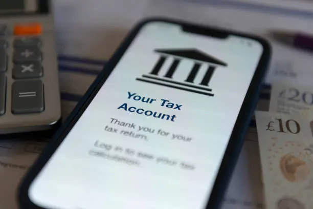 HMRC Digital Tax Compliance: Avoid 2024/25 Tax Mistakes